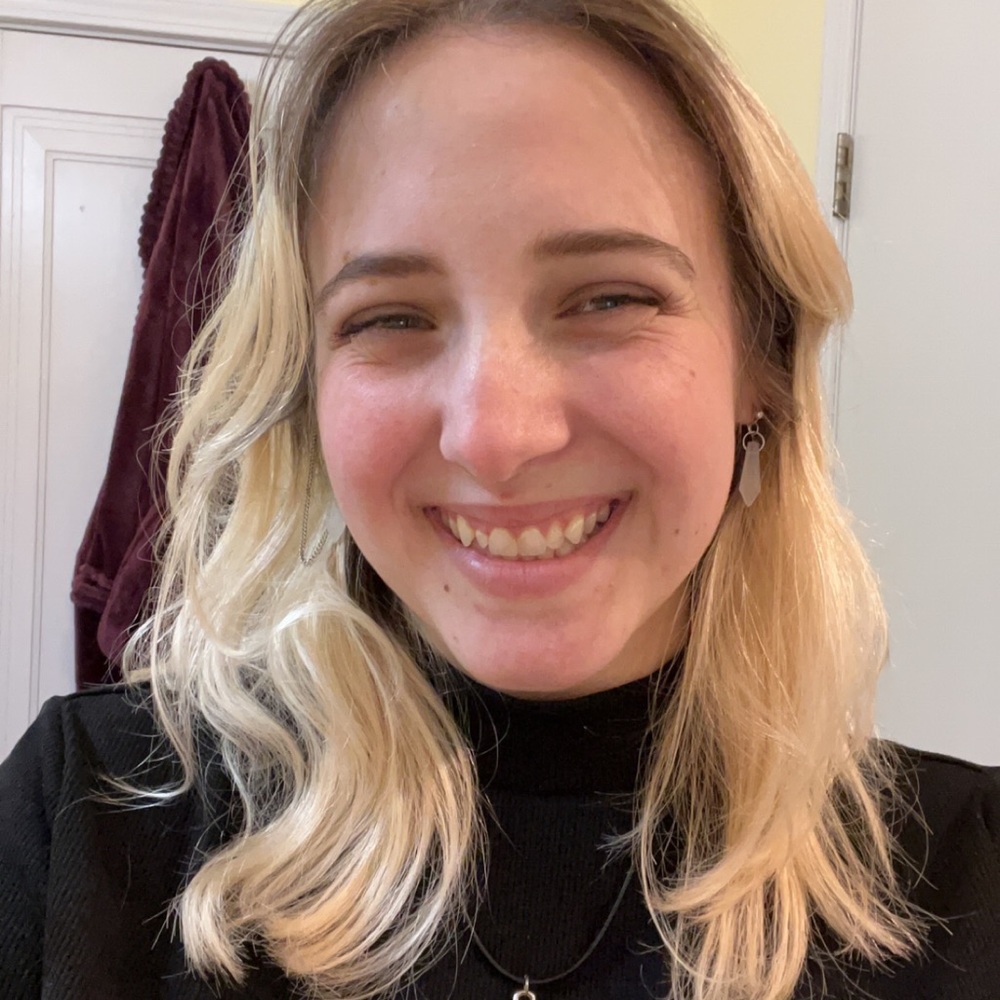 Meet your Posher, Hannah